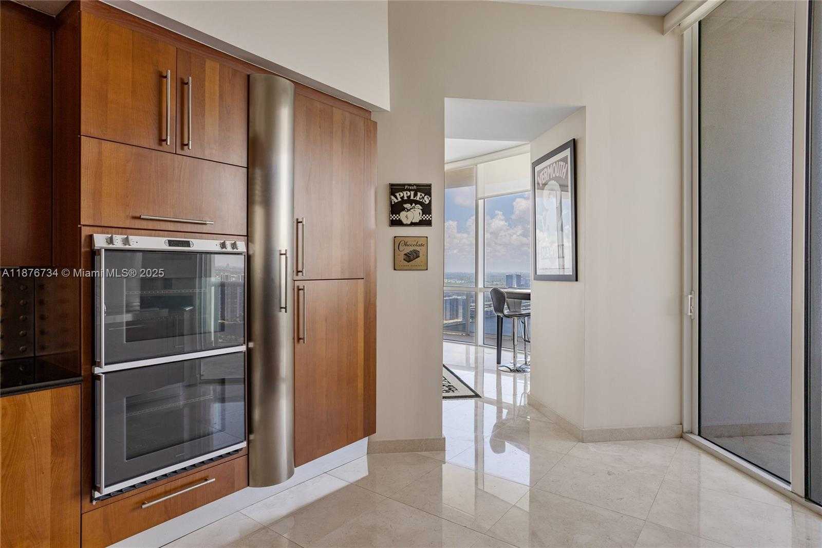 Small Image of 18101 COLLINS AVE #5401, Sunny Isles Beach Number 39