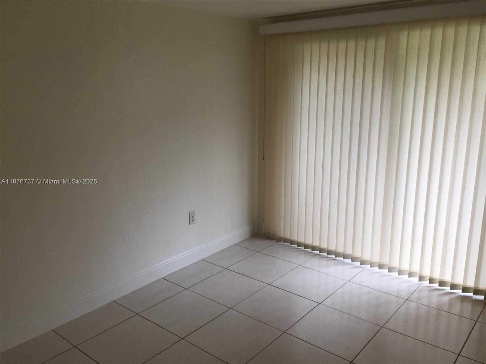 Small Image of 10808 NORTH KENDALL DR #Q-4, Miami Number 24
