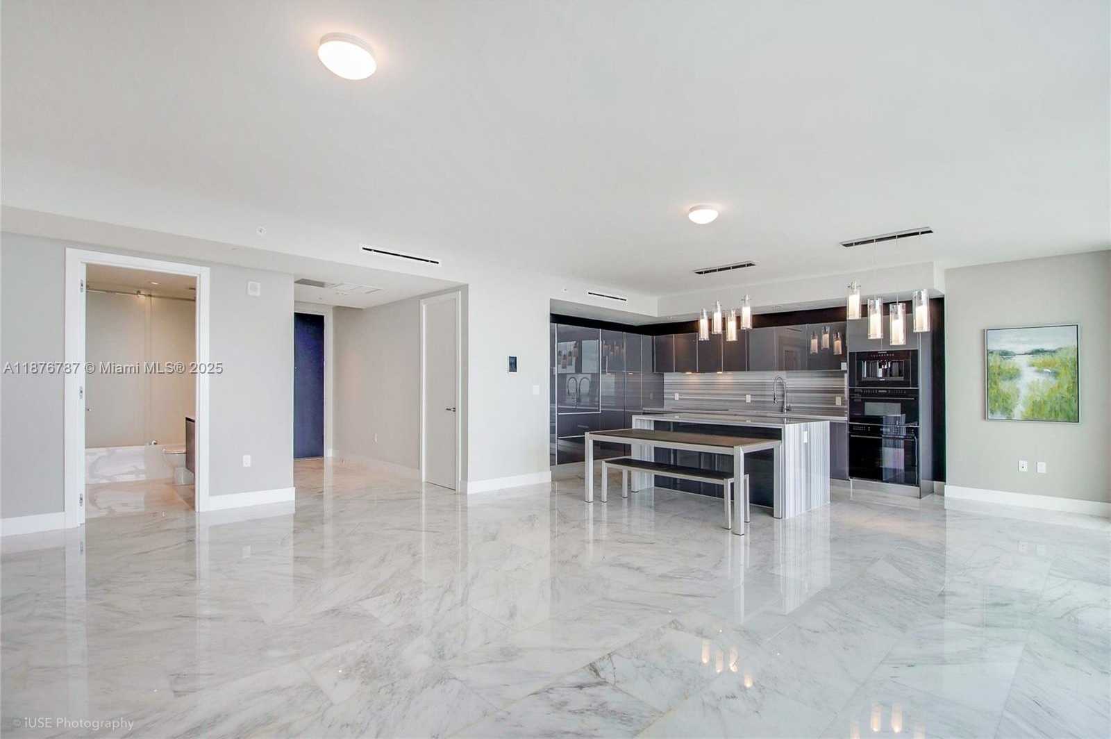 Small Image of 1451 BRICKELL AVE #3102, Miami Number 6