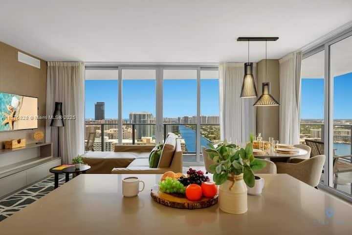Small Image of 4010 SOUTH OCEAN DR #R2308, Hollywood Number 3