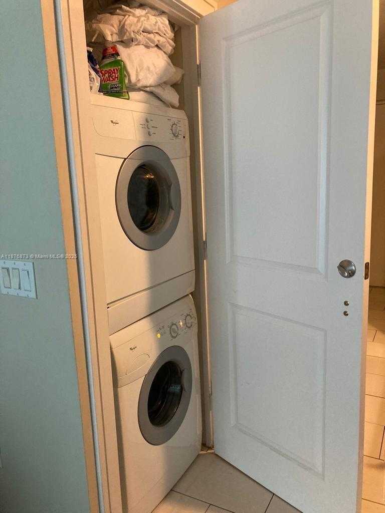 Small Image of 5300 NORTH WEST 87TH AVE #703, Doral Number 10