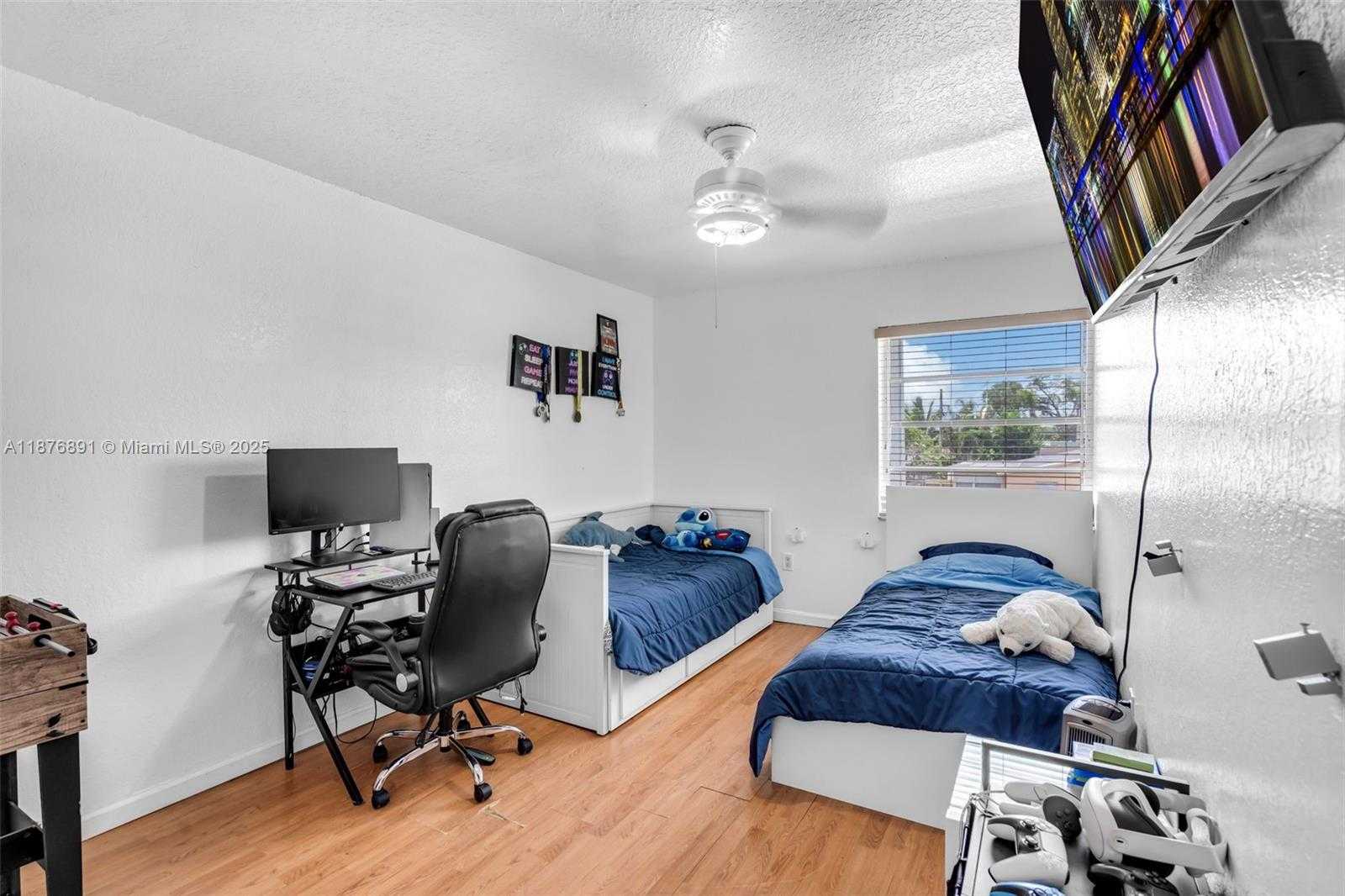 Small Image of 6306 MOSELEY ST #1, Hollywood Number 19
