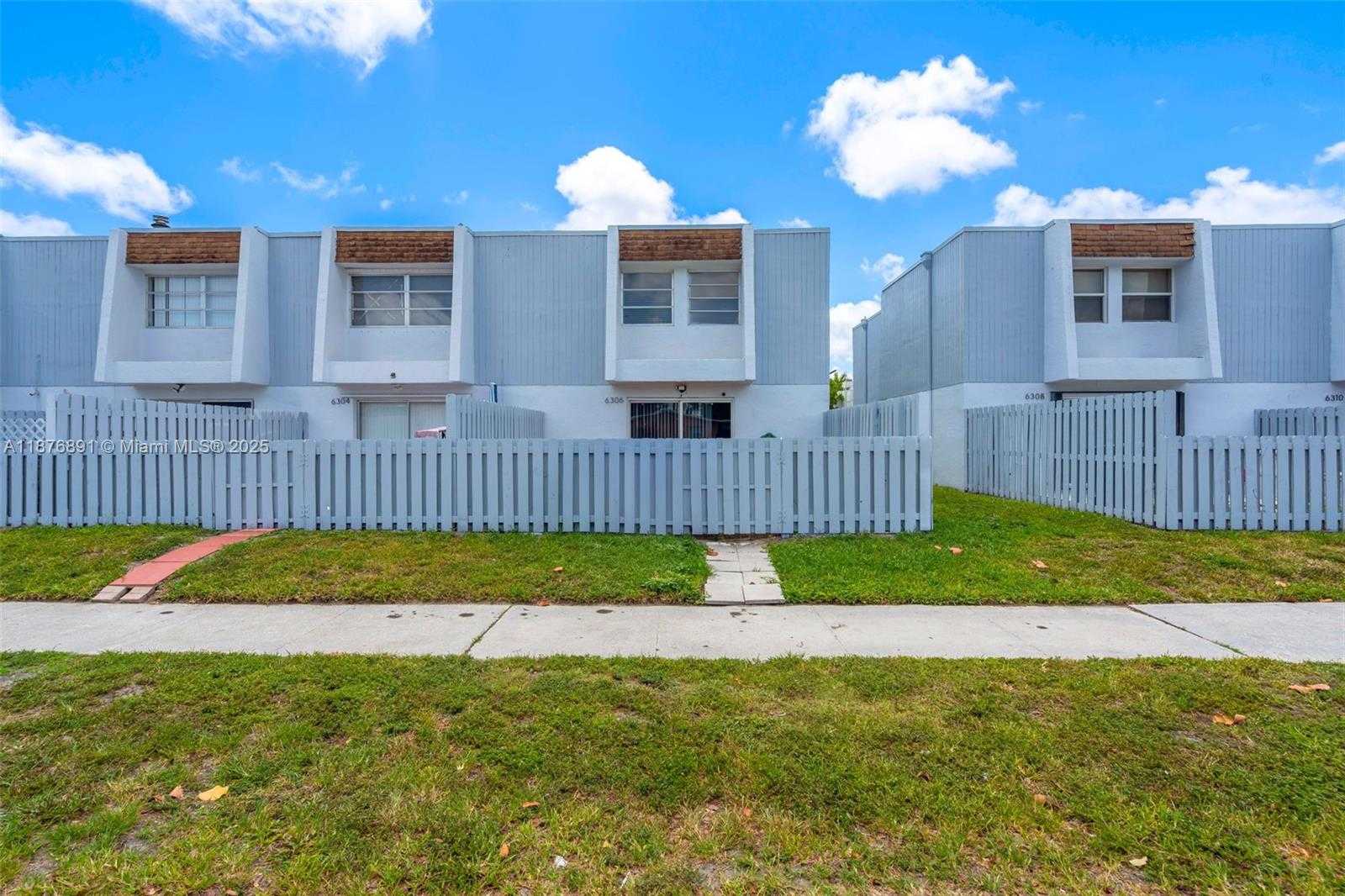 Small Image of 6306 MOSELEY ST #1, Hollywood Number 29