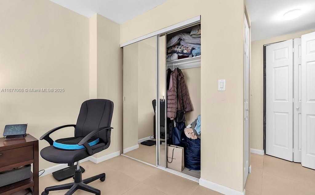 Small Image of 251 174TH ST #708, Sunny Isles Beach Number 25