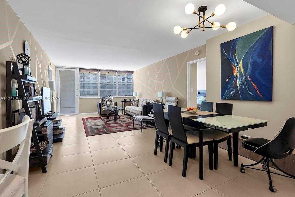 Small Image of 251 174TH ST #708, Sunny Isles Beach Number 3