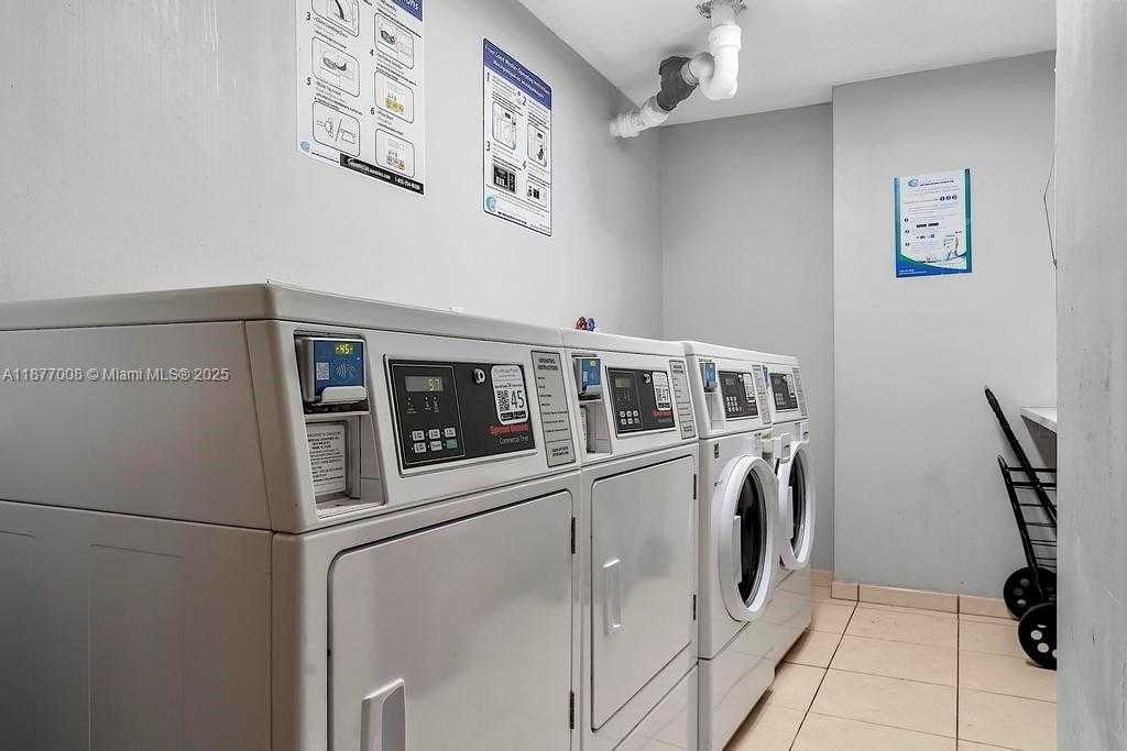 Small Image of 251 174TH ST #708, Sunny Isles Beach Number 31