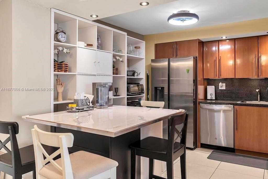 Small Image of 251 174TH ST #708, Sunny Isles Beach Number 5
