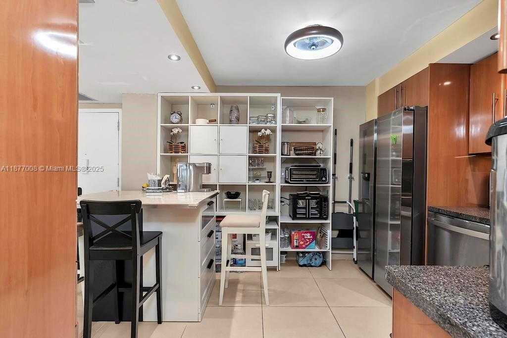 Small Image of 251 174TH ST #708, Sunny Isles Beach Number 9