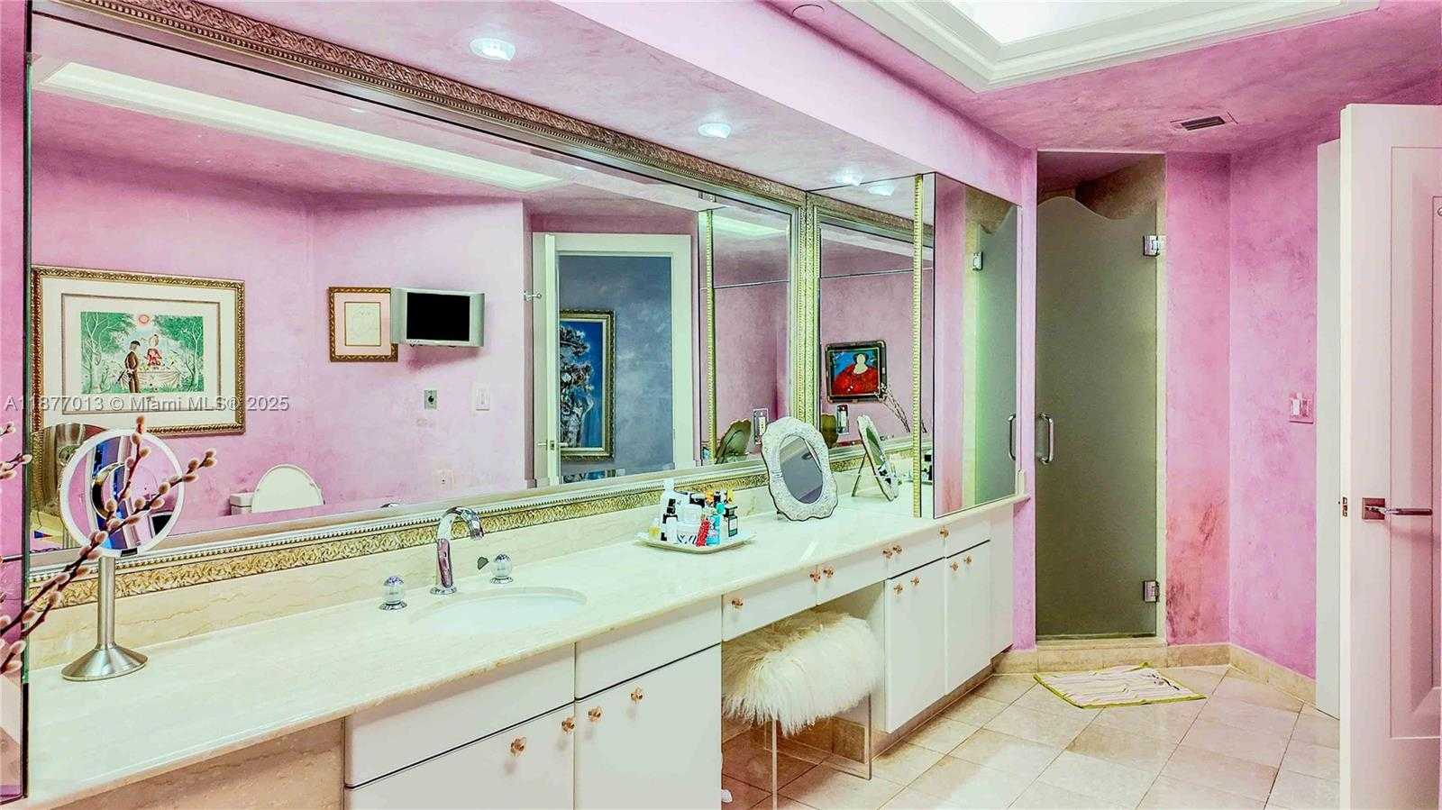 Small Image of 9999 COLLINS AVE #6A & Cabana, Bal Harbour Number 26