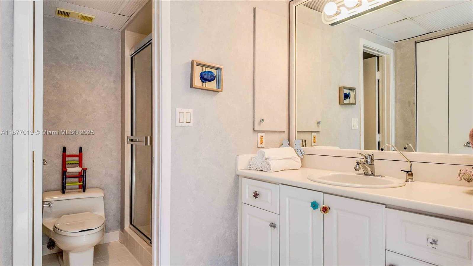 Small Image of 9999 COLLINS AVE #6A & Cabana, Bal Harbour Number 40