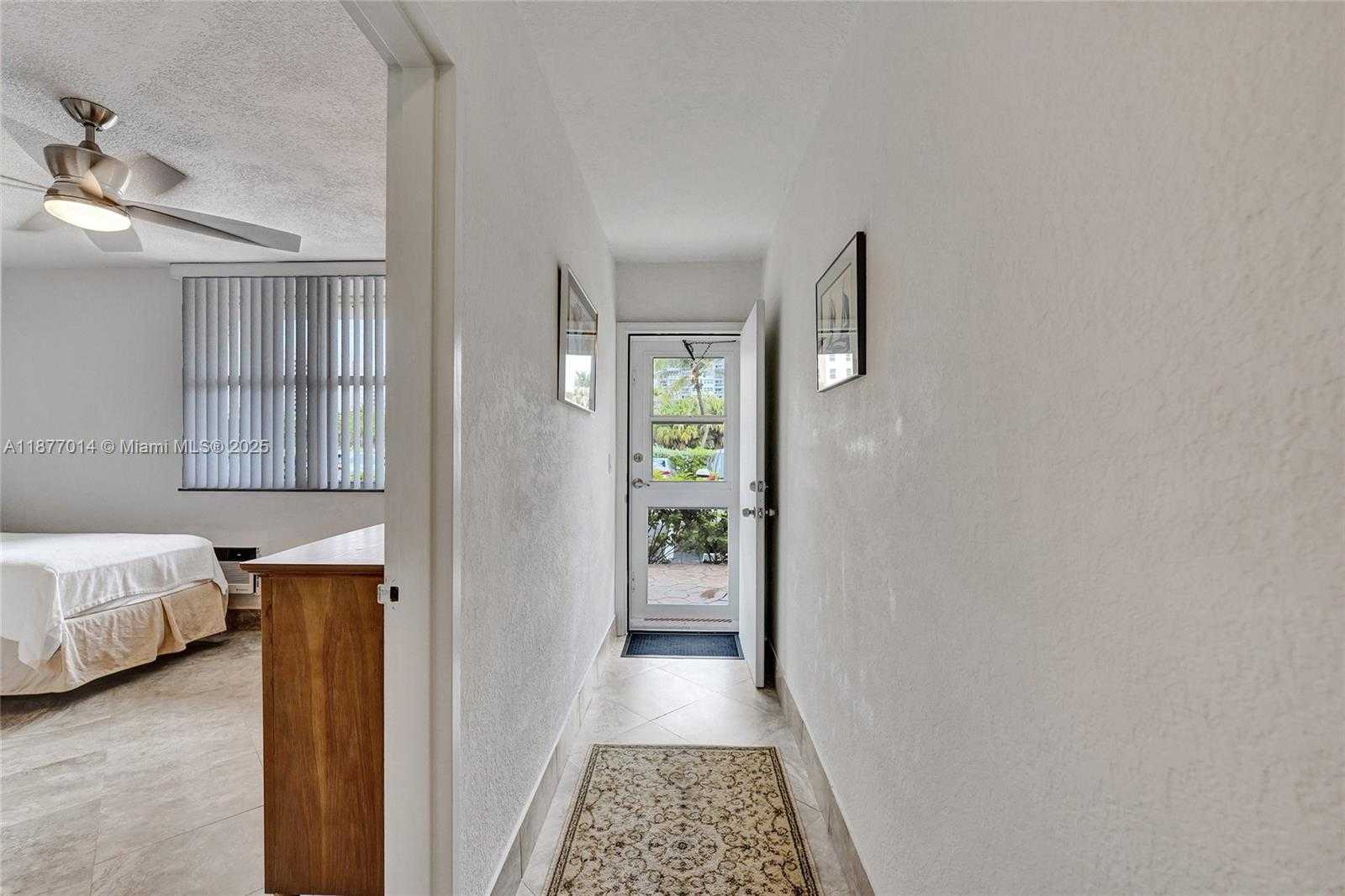 Small Image of 1936 SOUTH OCEAN DR #20D, Hallandale Beach Number 22