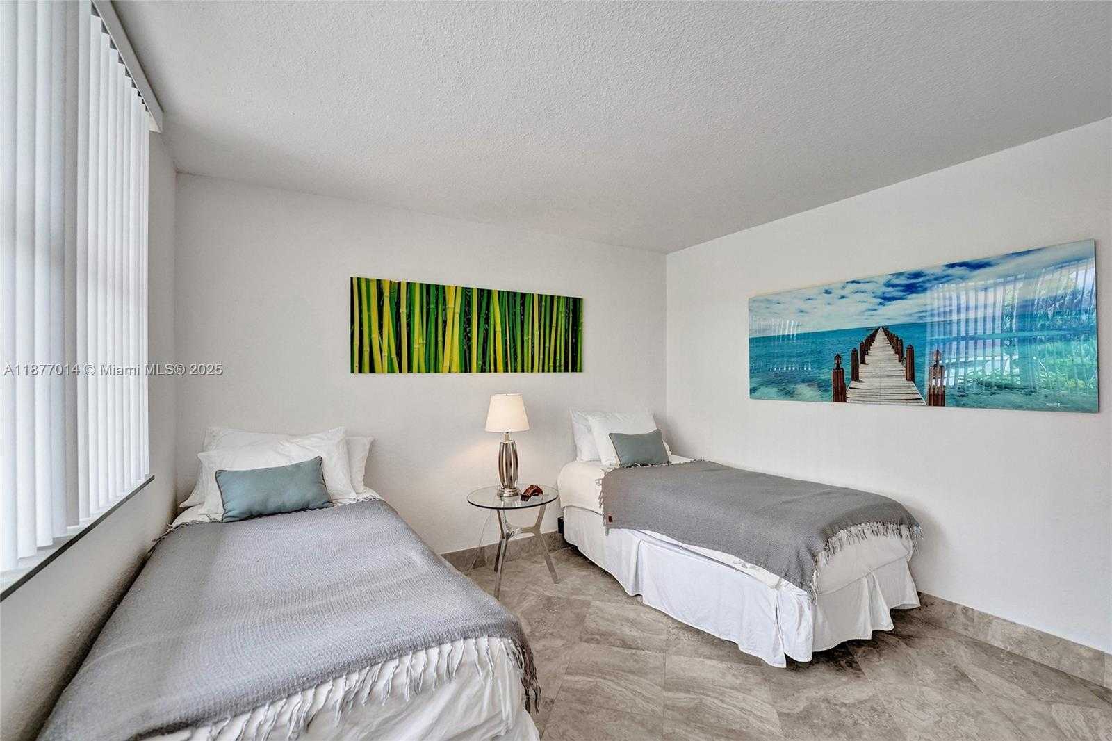 Small Image of 1936 SOUTH OCEAN DR #20D, Hallandale Beach Number 31