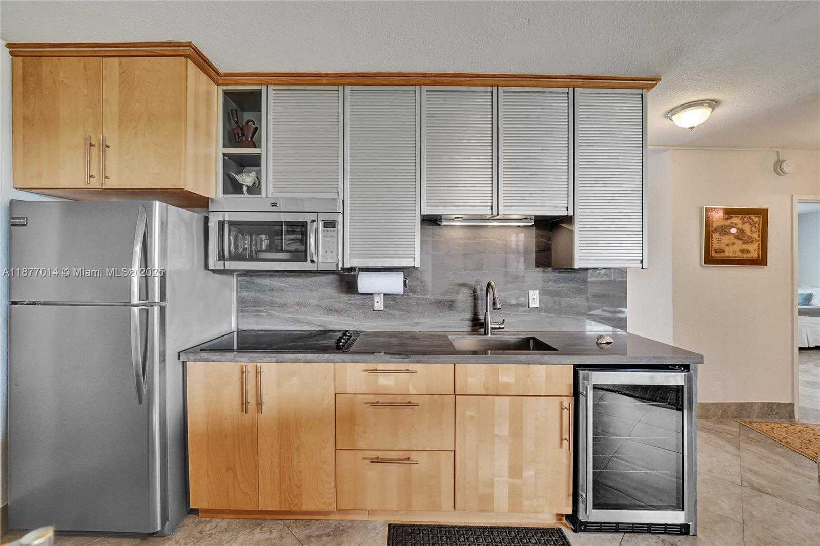 Small Image of 1936 SOUTH OCEAN DR #20D, Hallandale Beach Number 33