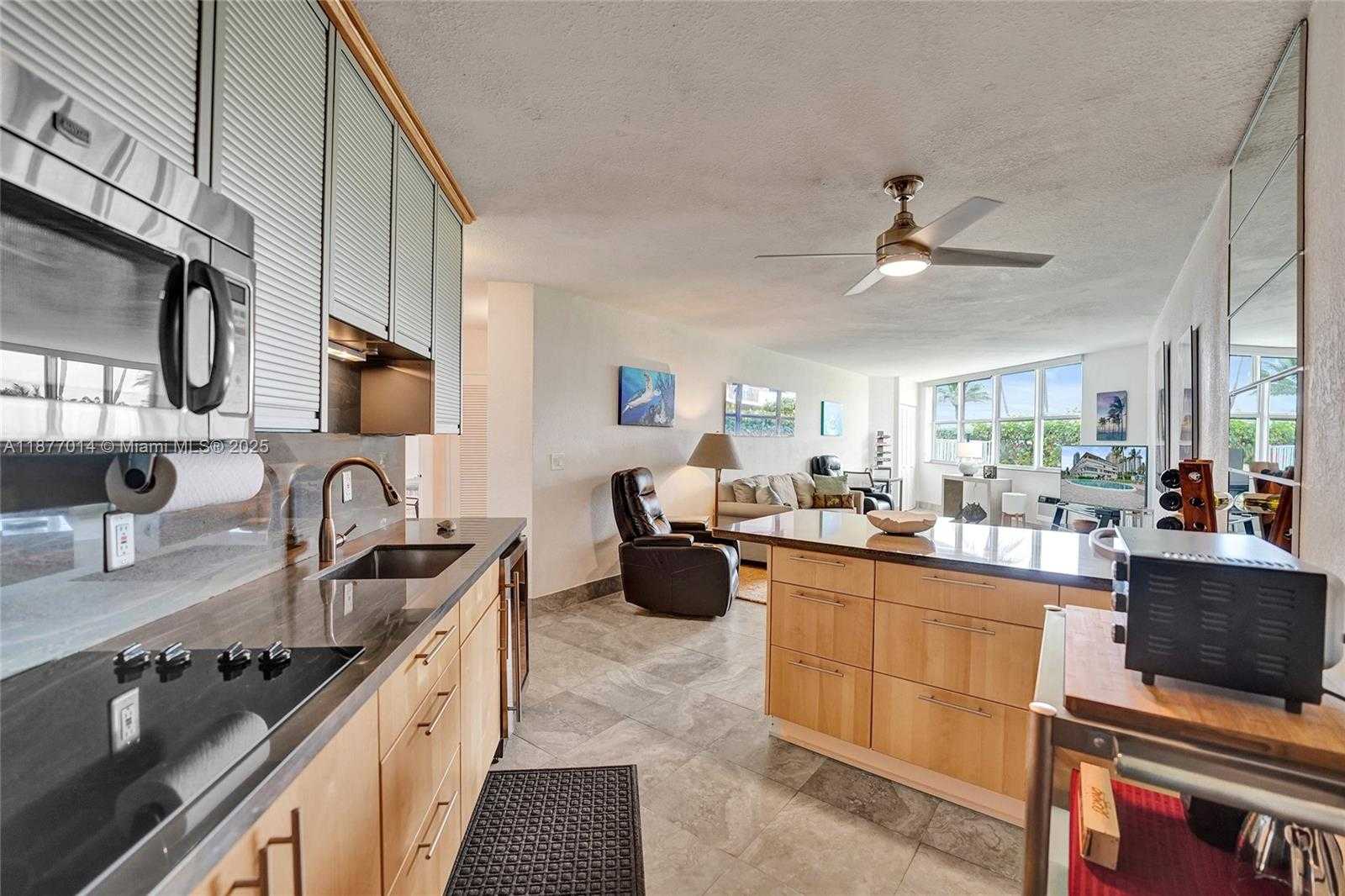 Small Image of 1936 SOUTH OCEAN DR #20D, Hallandale Beach Number 4