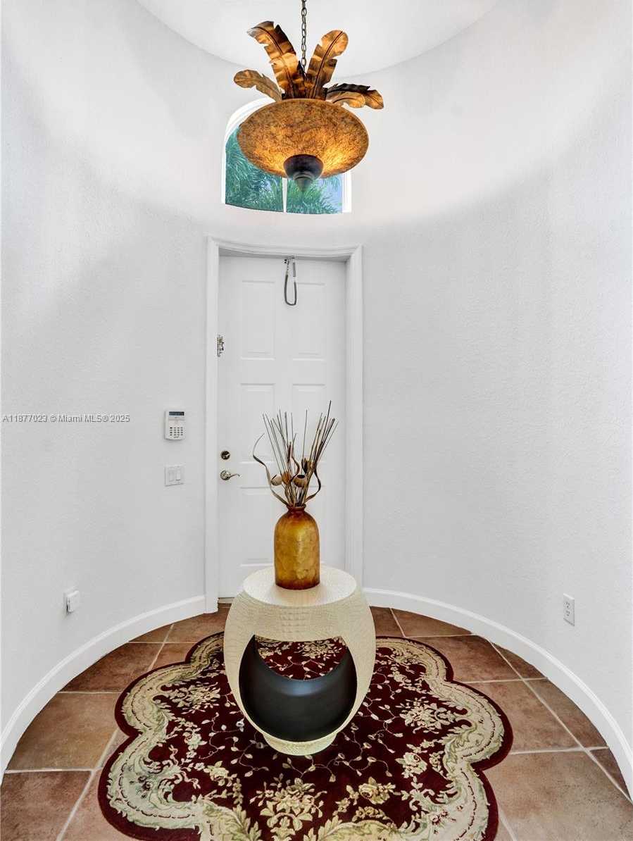 Small Image of 842 EAST SPINNAKER DR E, Hollywood Number 11