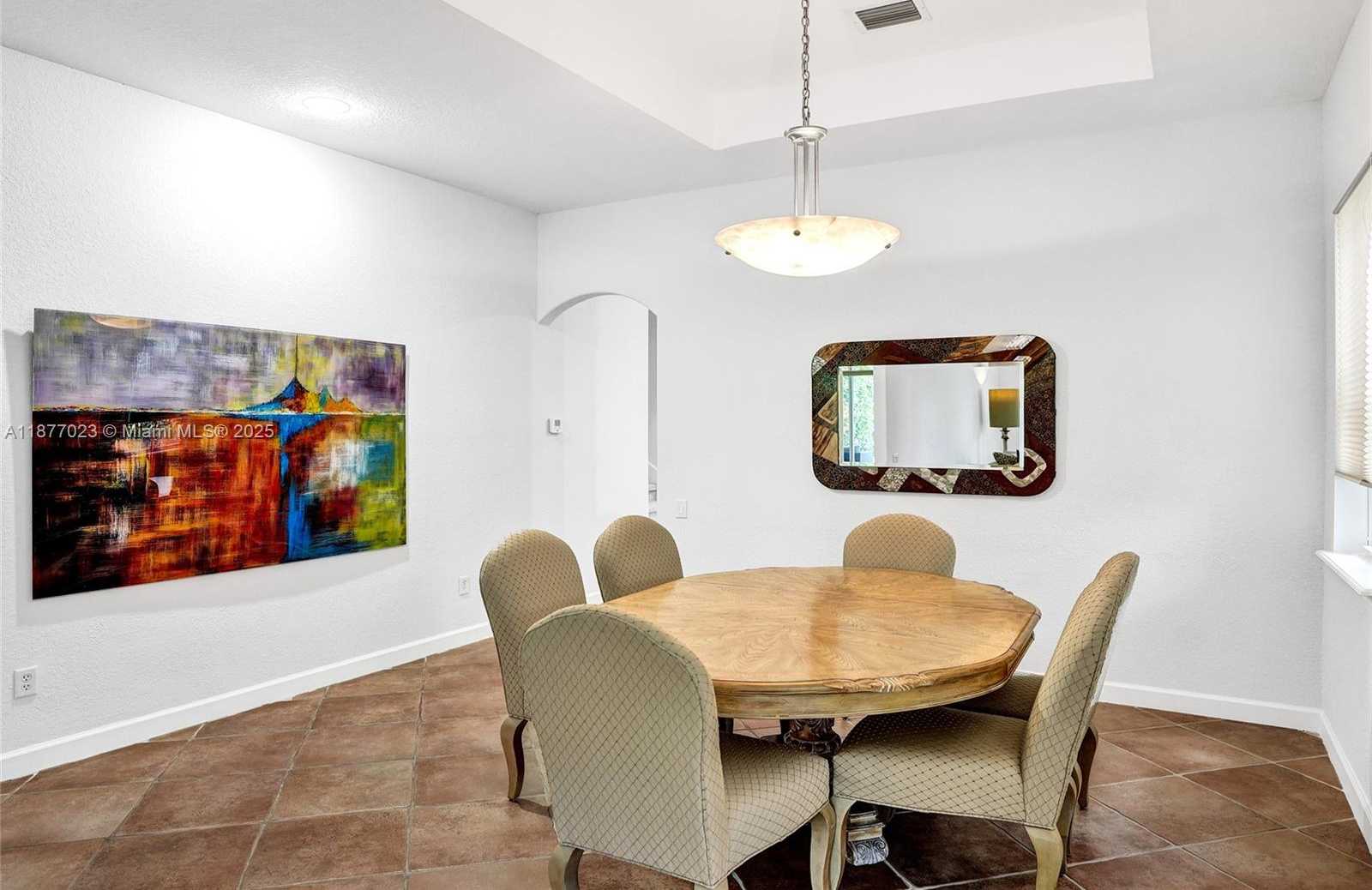 Small Image of 842 EAST SPINNAKER DR E, Hollywood Number 13