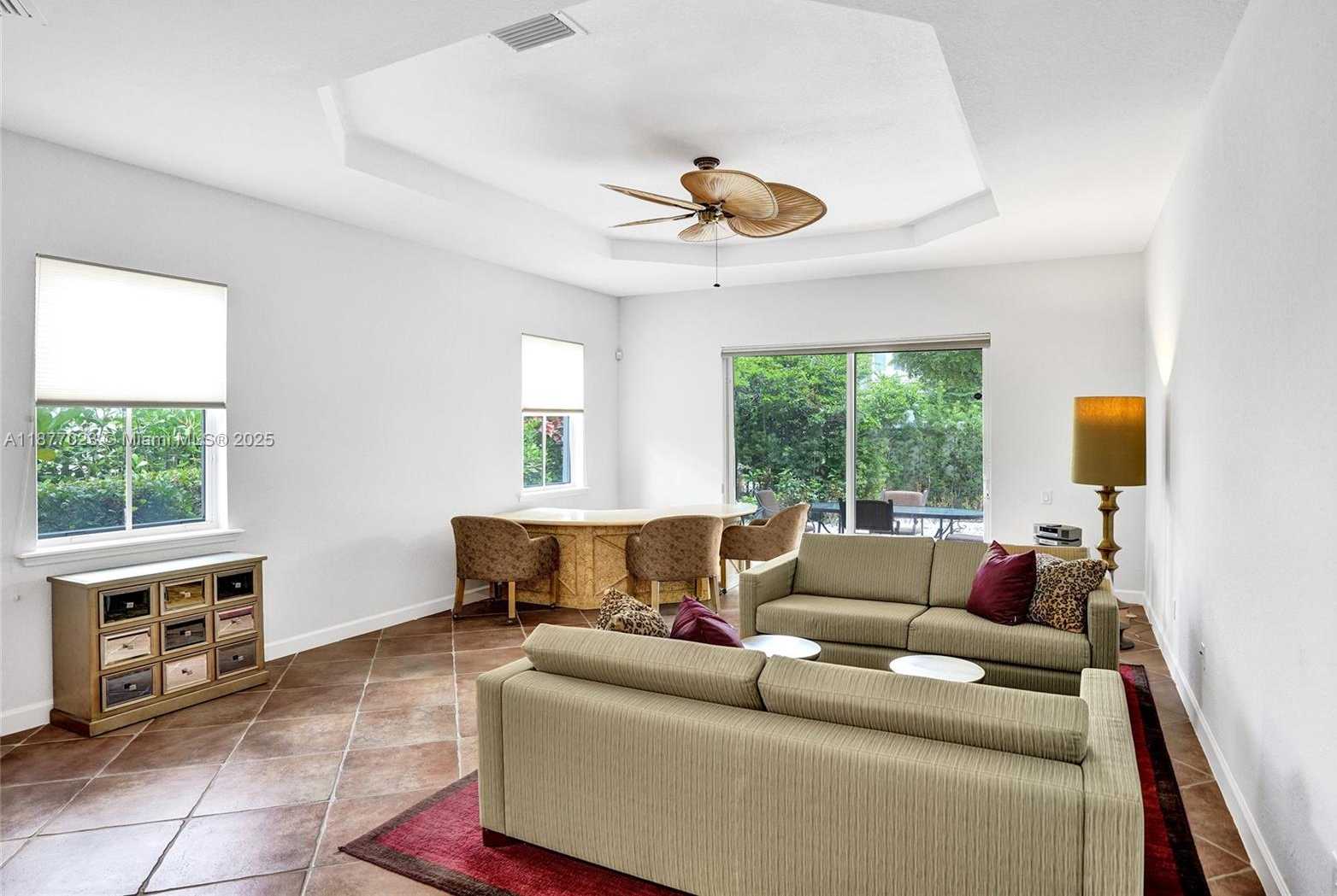 Small Image of 842 EAST SPINNAKER DR E, Hollywood Number 16
