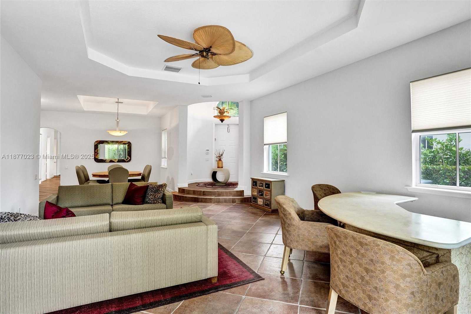 Small Image of 842 EAST SPINNAKER DR E, Hollywood Number 19