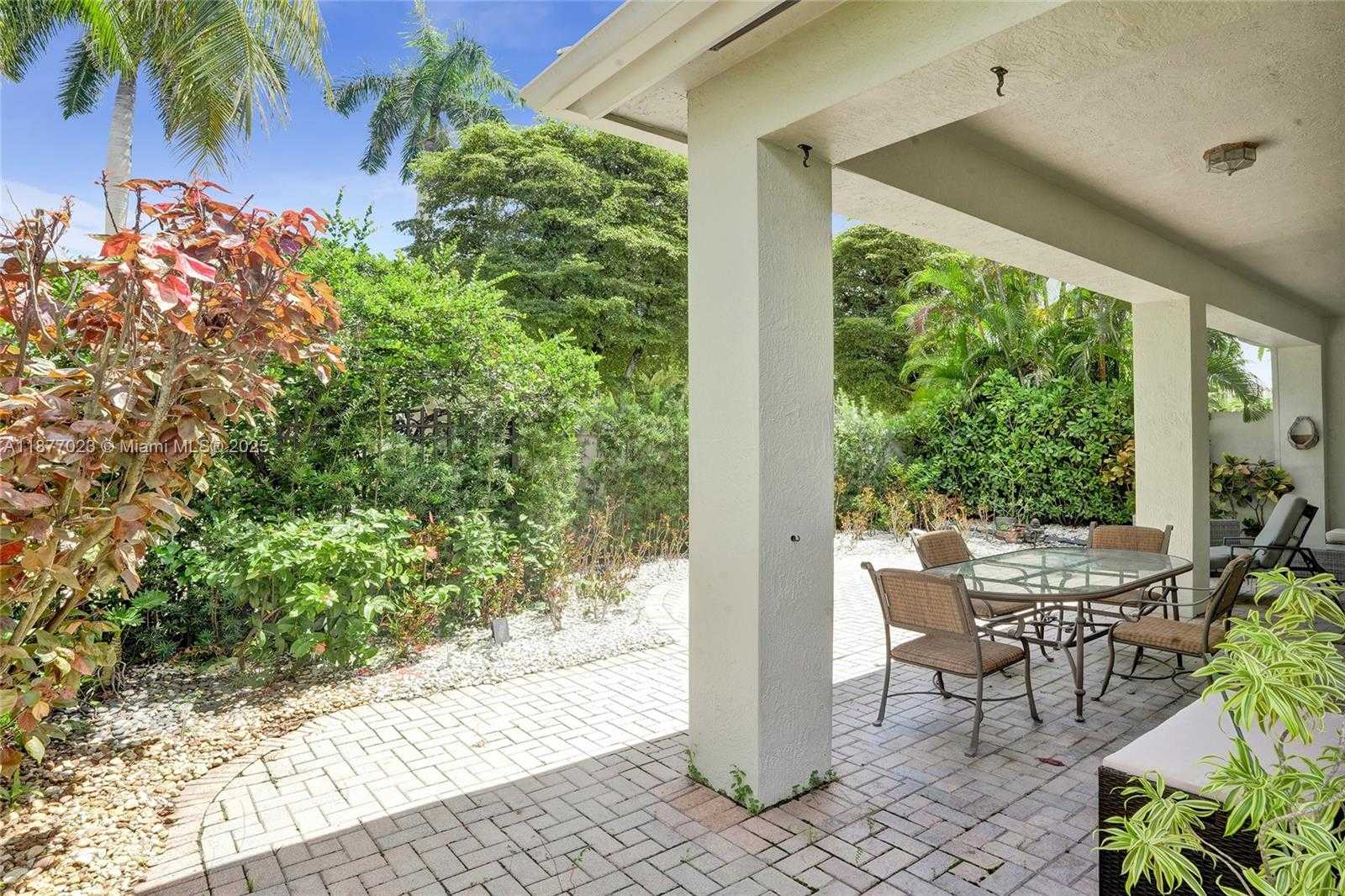 Small Image of 842 EAST SPINNAKER DR E, Hollywood Number 28