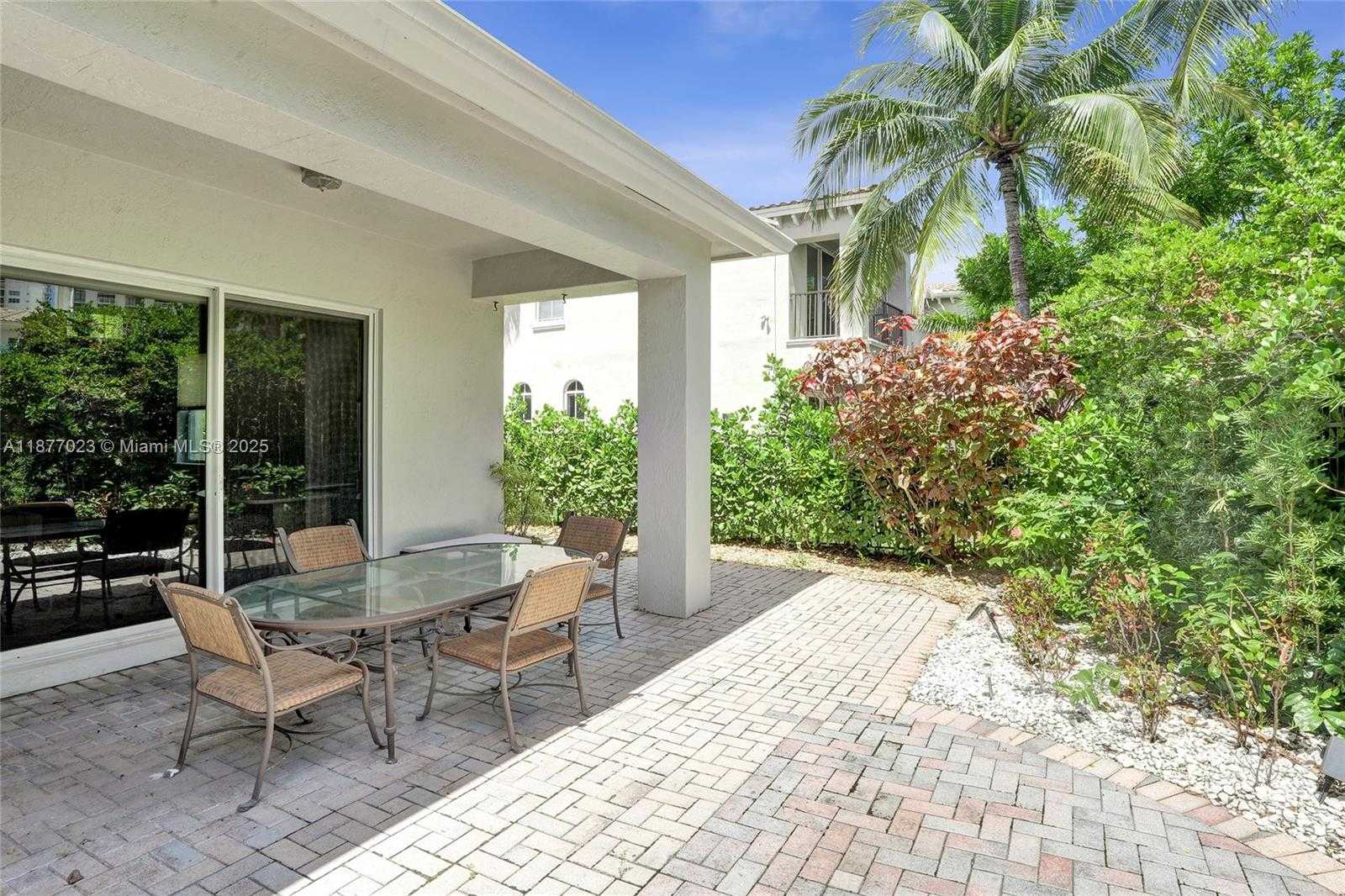 Small Image of 842 EAST SPINNAKER DR E, Hollywood Number 30