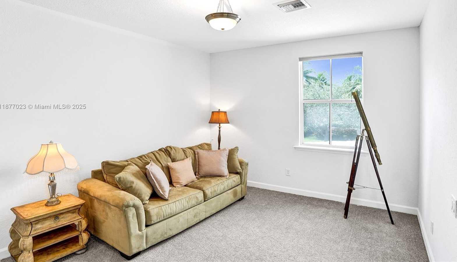 Small Image of 842 EAST SPINNAKER DR E, Hollywood Number 45