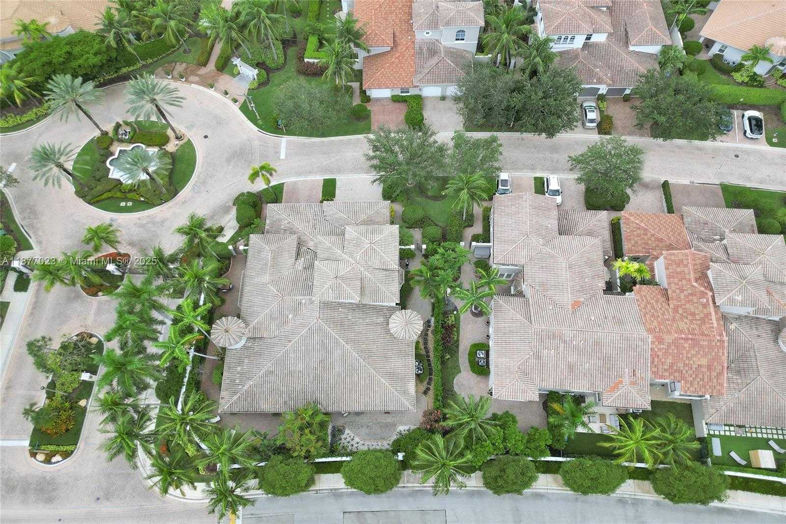 Small Image of 842 EAST SPINNAKER DR E, Hollywood Number 52