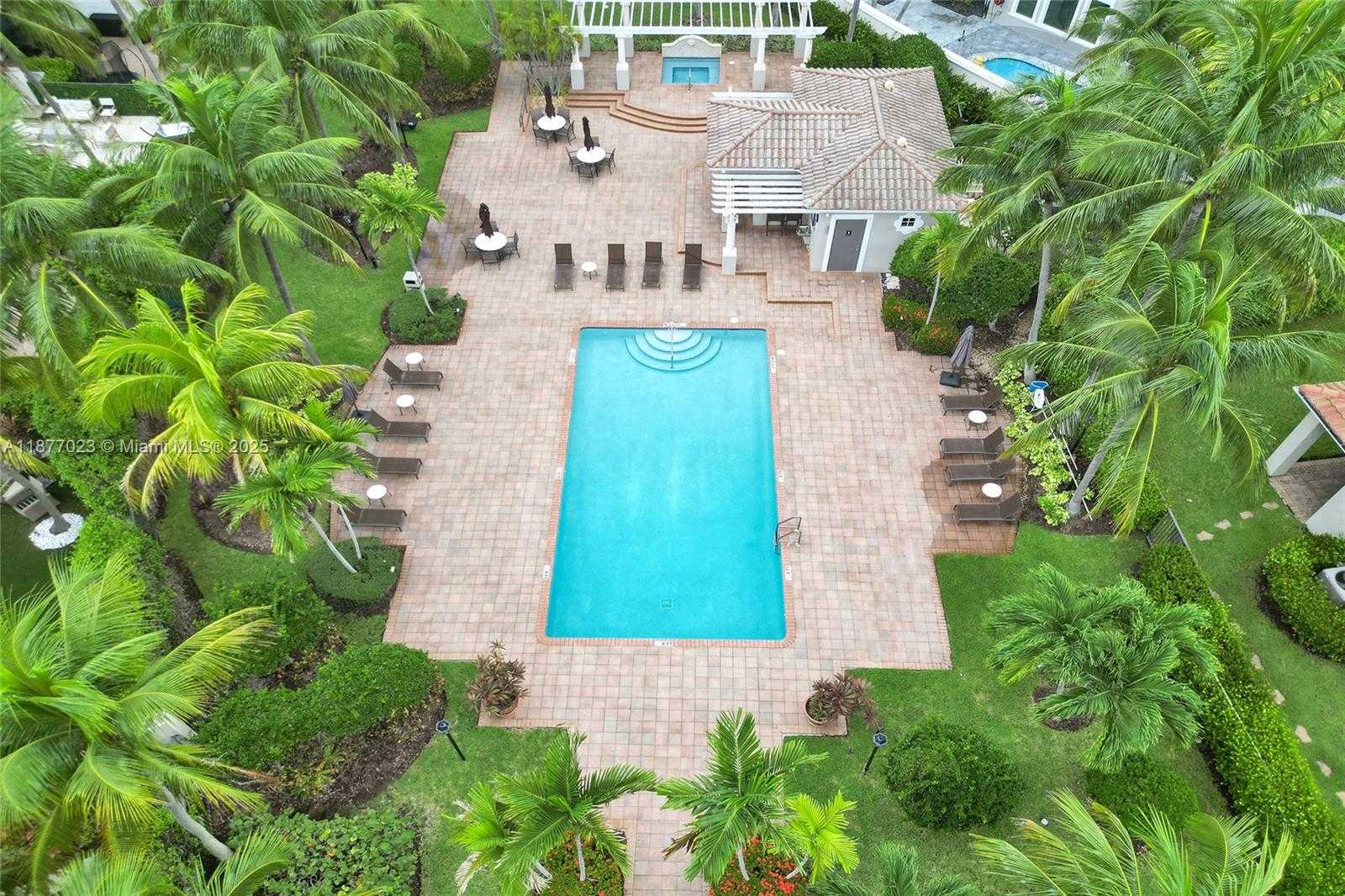 Small Image of 842 EAST SPINNAKER DR E, Hollywood Number 56