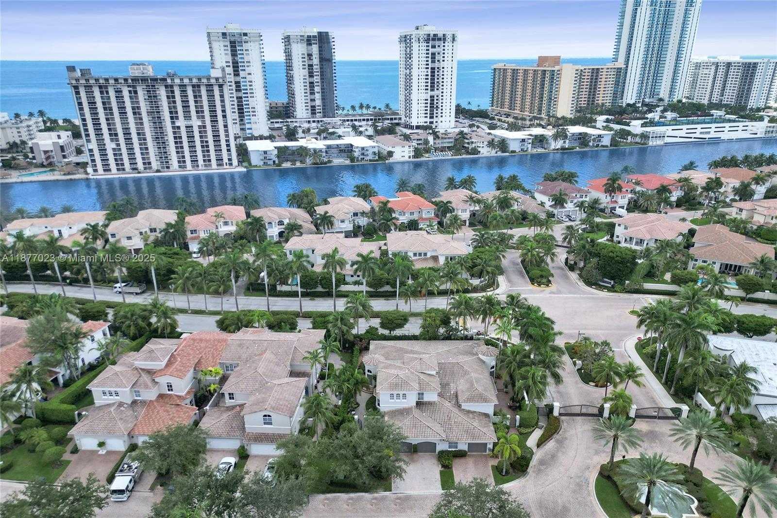 Small Image of 842 EAST SPINNAKER DR E, Hollywood Number 67
