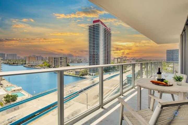Small Image of 4010 SOUTH OCEAN DR #R708, Hollywood Number 8