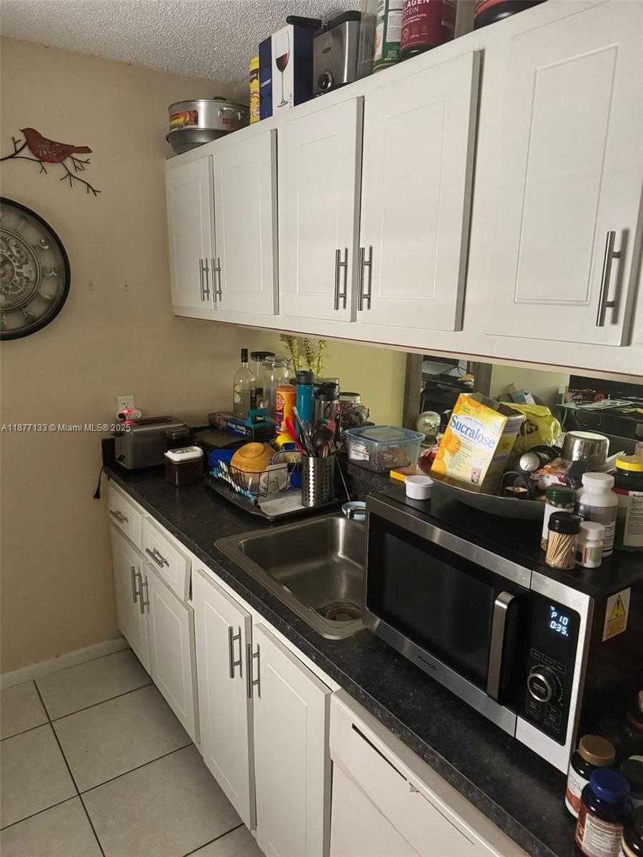 Small Image of 8540 NORTH SHERMAN CIR #204, Miramar Number 8