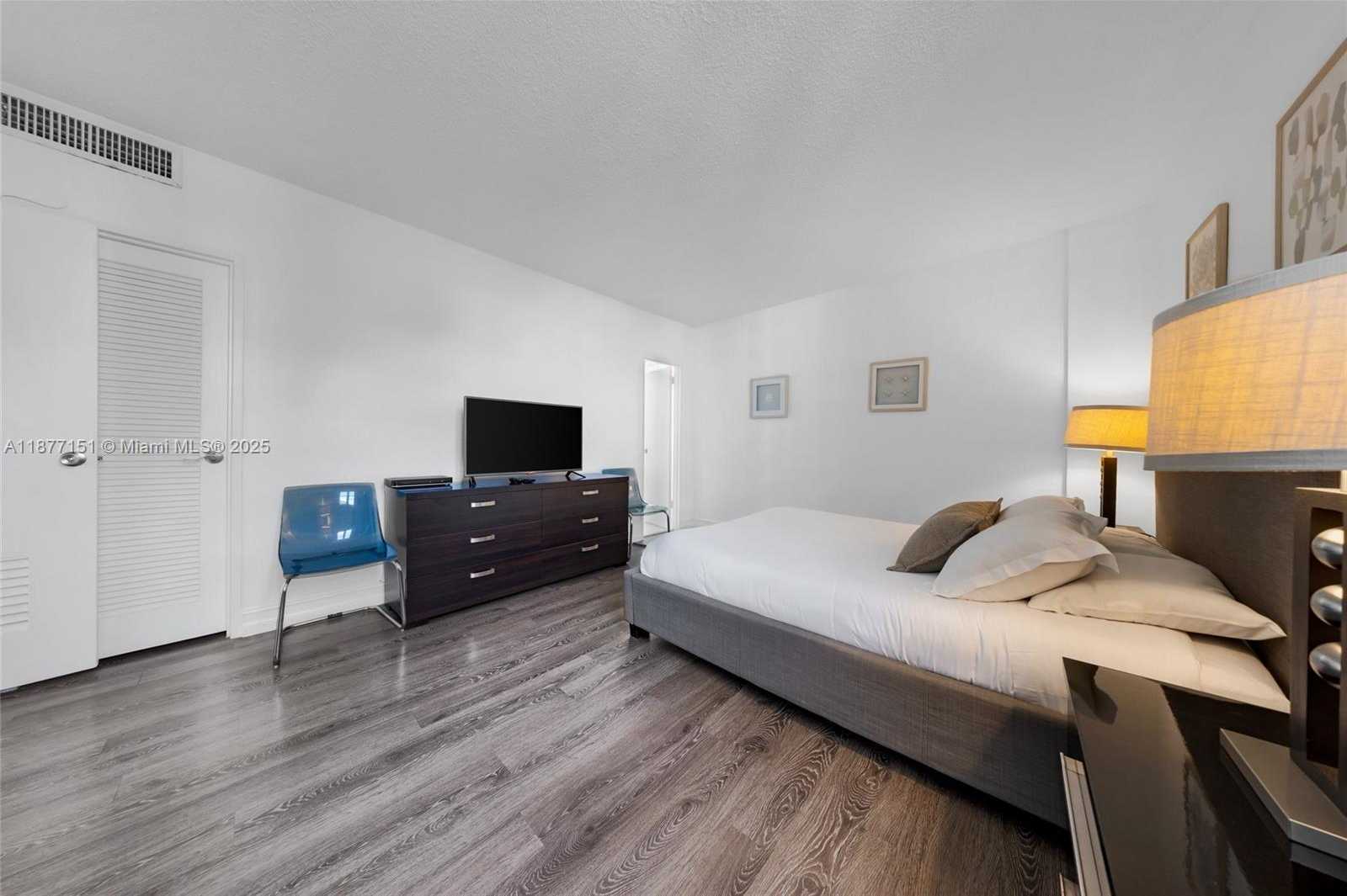 Small Image of 3901 SOUTH OCEAN DR #7P, Hollywood Number 21