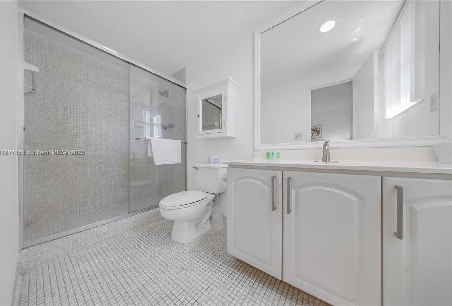 Small Image of 3901 SOUTH OCEAN DR #7P, Hollywood Number 24