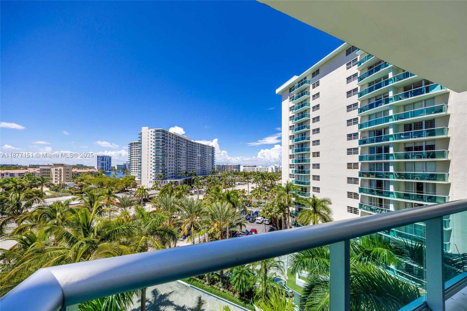 Small Image of 3901 SOUTH OCEAN DR #7P, Hollywood Number 4