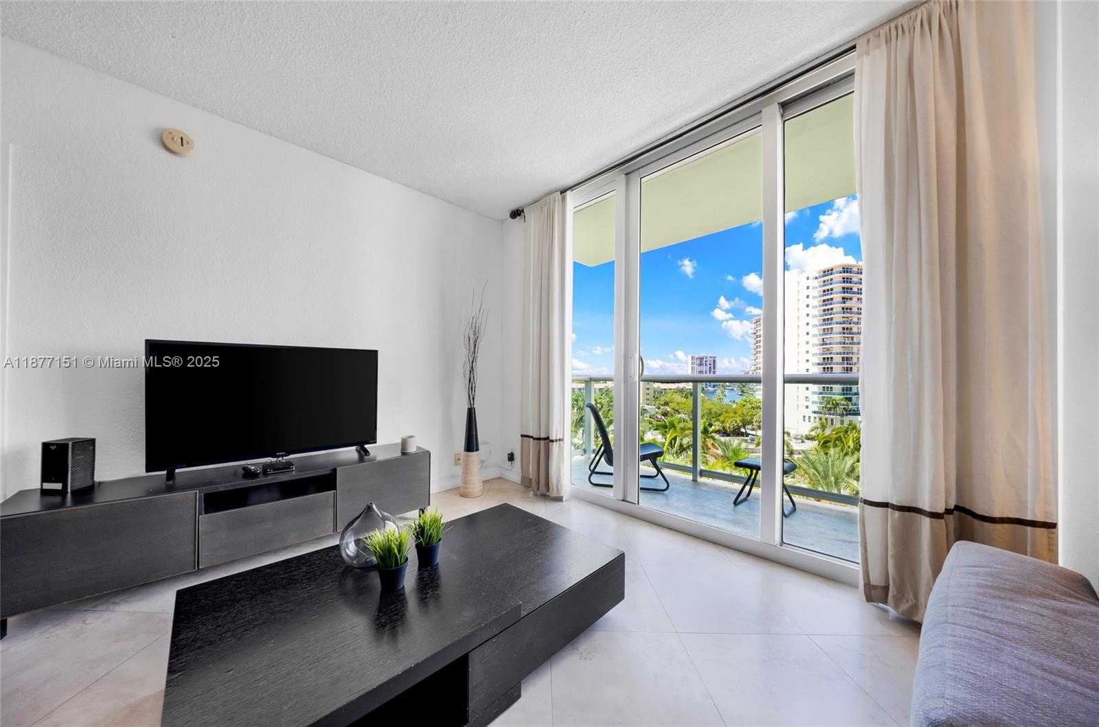 Small Image of 3901 SOUTH OCEAN DR #7P, Hollywood Number 6