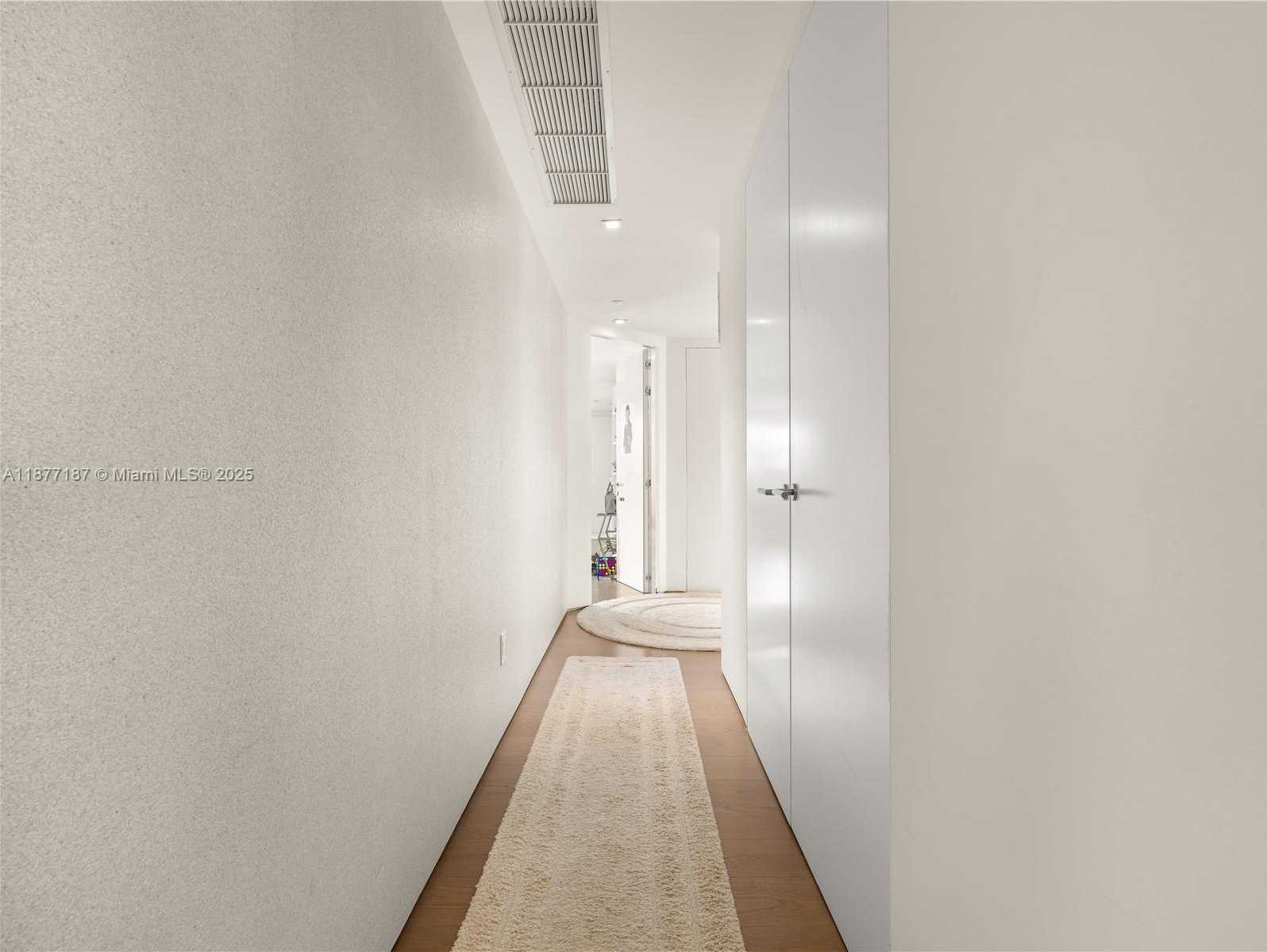 Small Image of 8011 FISHER ISLAND DR #8011, Miami Beach Number 21