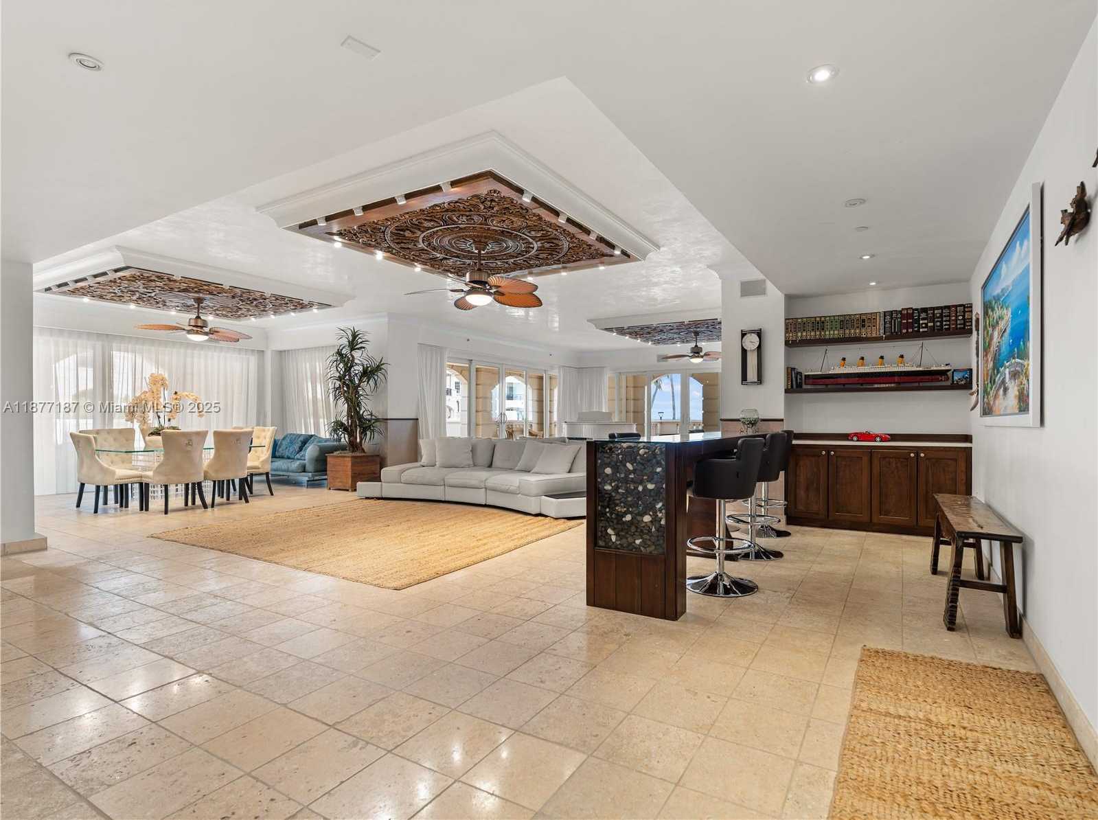 Small Image of 8011 FISHER ISLAND DR #8011, Miami Beach Number 39