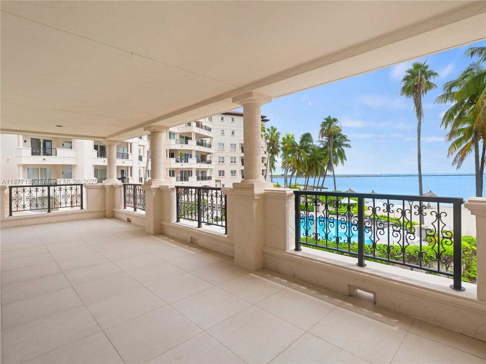 Small Image of 8011 FISHER ISLAND DR #8011, Miami Beach Number 5