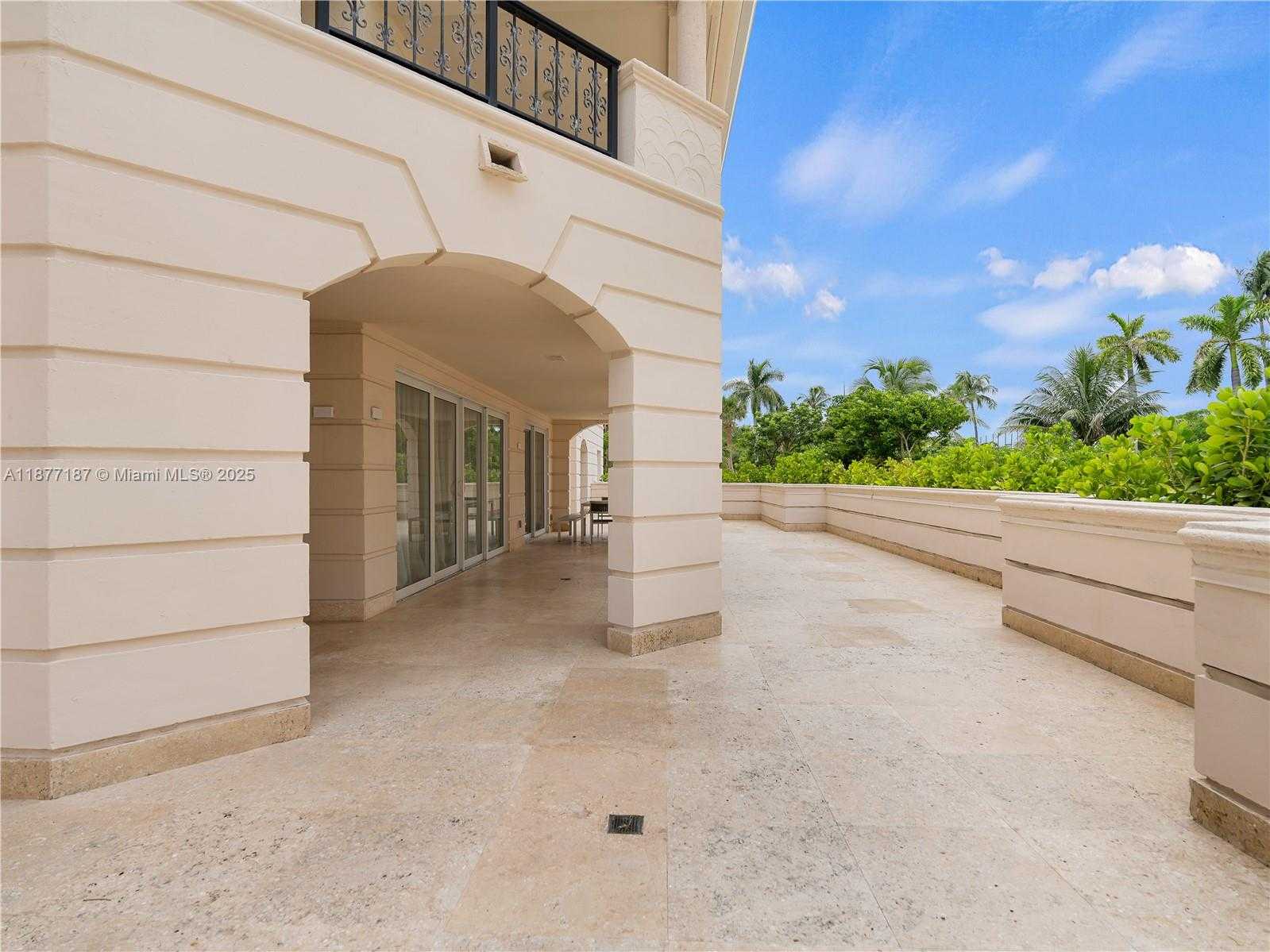 Small Image of 8011 FISHER ISLAND DR #8011, Miami Beach Number 50