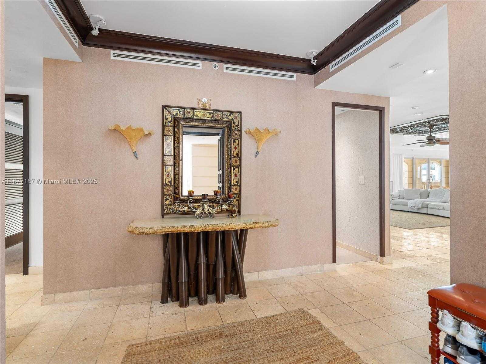 Small Image of 8011 FISHER ISLAND DR #8011, Miami Beach Number 70