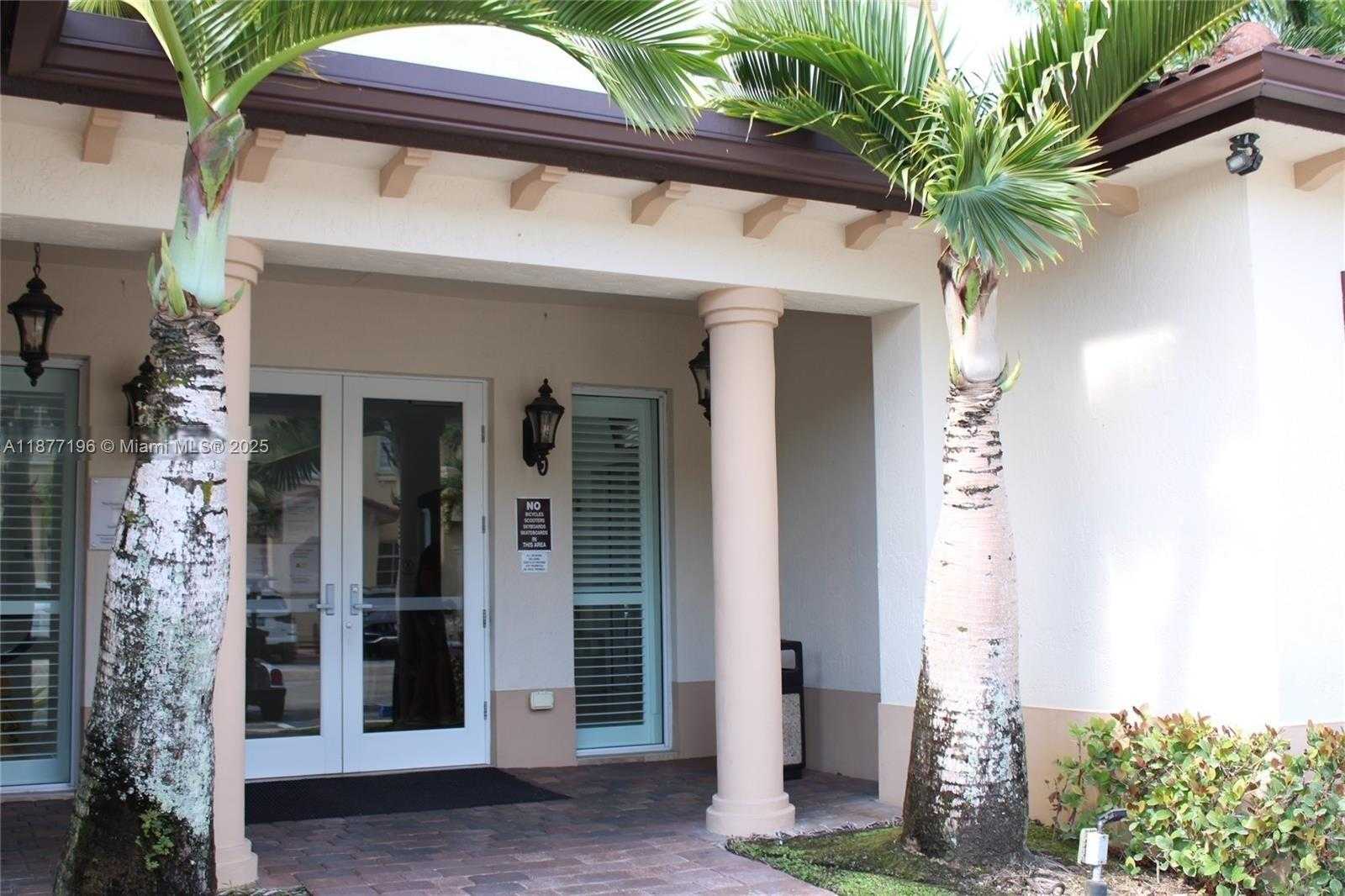 Small Image of 12918 SOUTH WEST 133RD TER, Miami Number 43