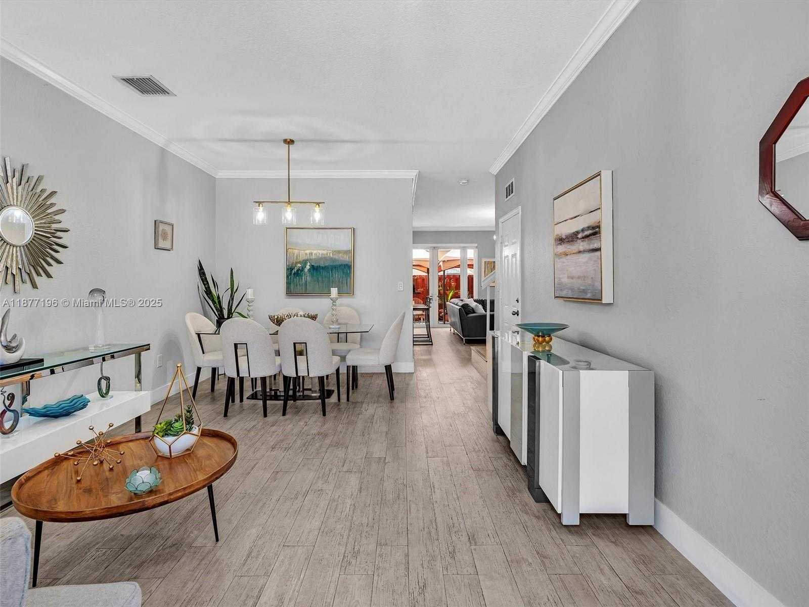 Small Image of 12918 SOUTH WEST 133RD TER, Miami Number 5