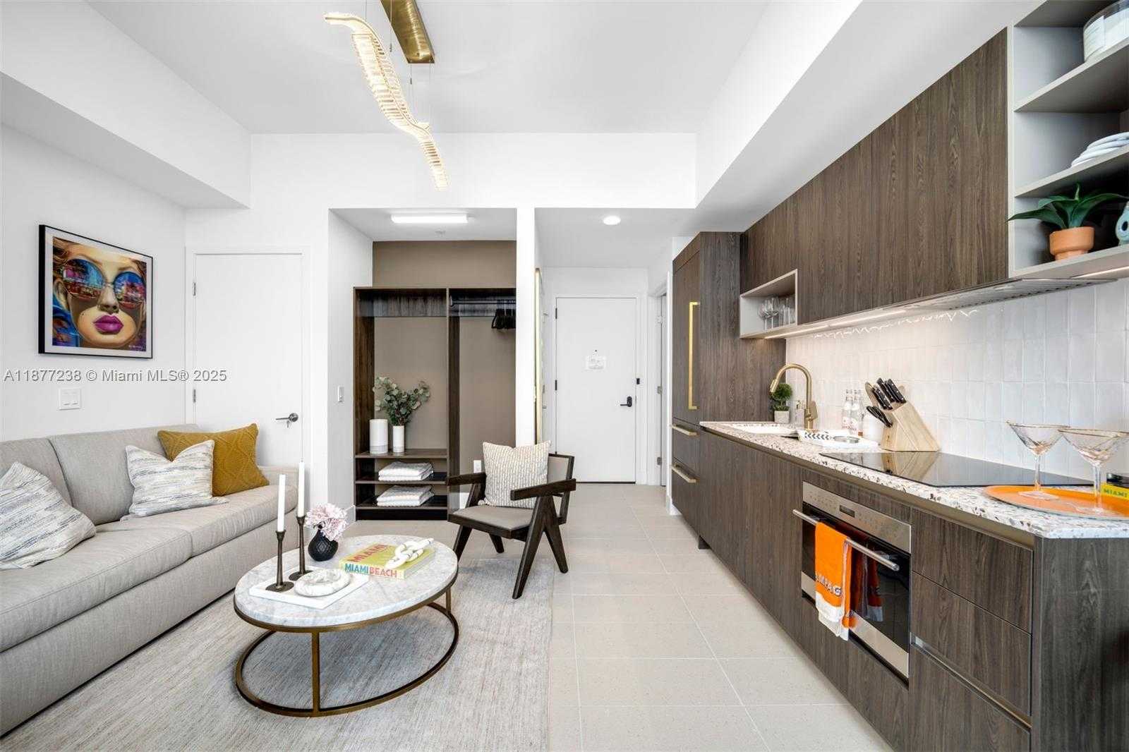Small Image of 159 NORTH EAST 6TH ST #5112, Miami Number 2