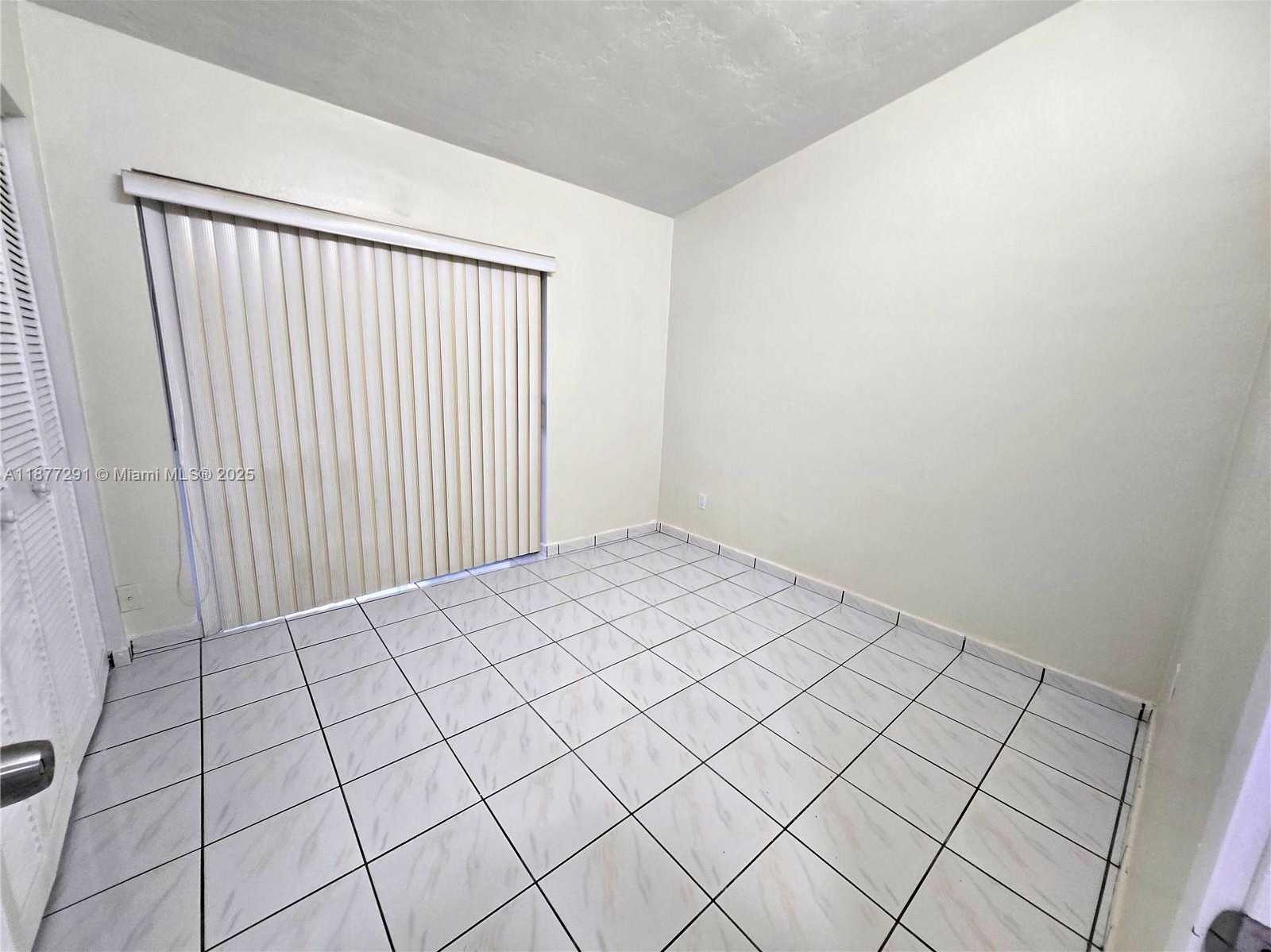 Small Image of 11936 SOUTH WEST 123RD AVE, Miami Number 11