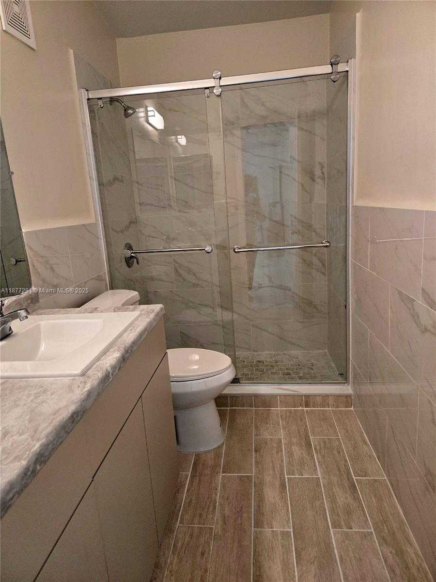 Small Image of 11936 SOUTH WEST 123RD AVE, Miami Number 15