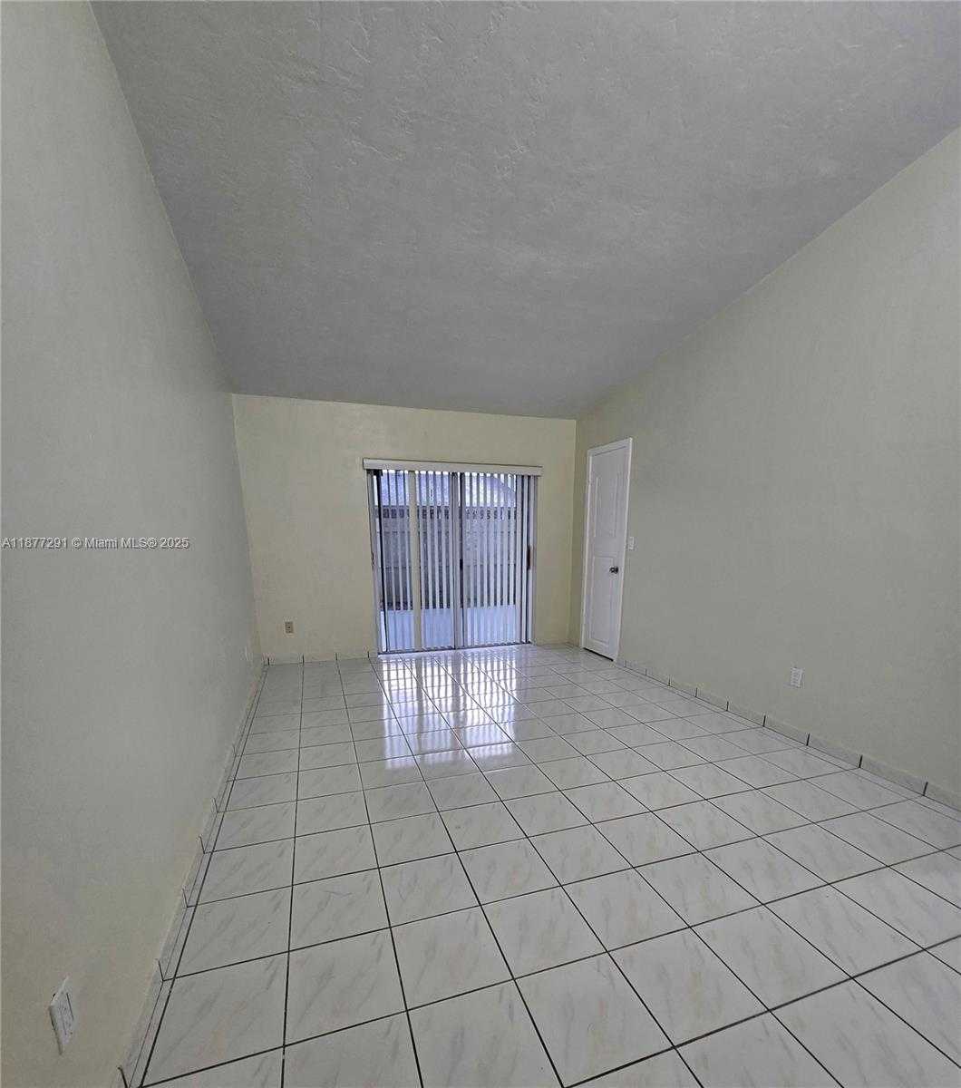 Small Image of 11936 SOUTH WEST 123RD AVE, Miami Number 17