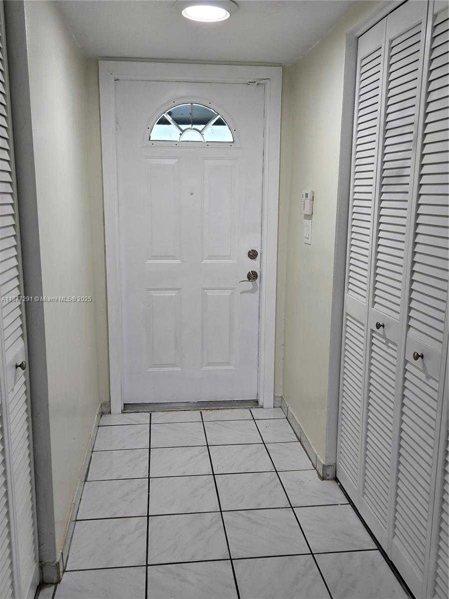 Small Image of 11936 SOUTH WEST 123RD AVE, Miami Number 3