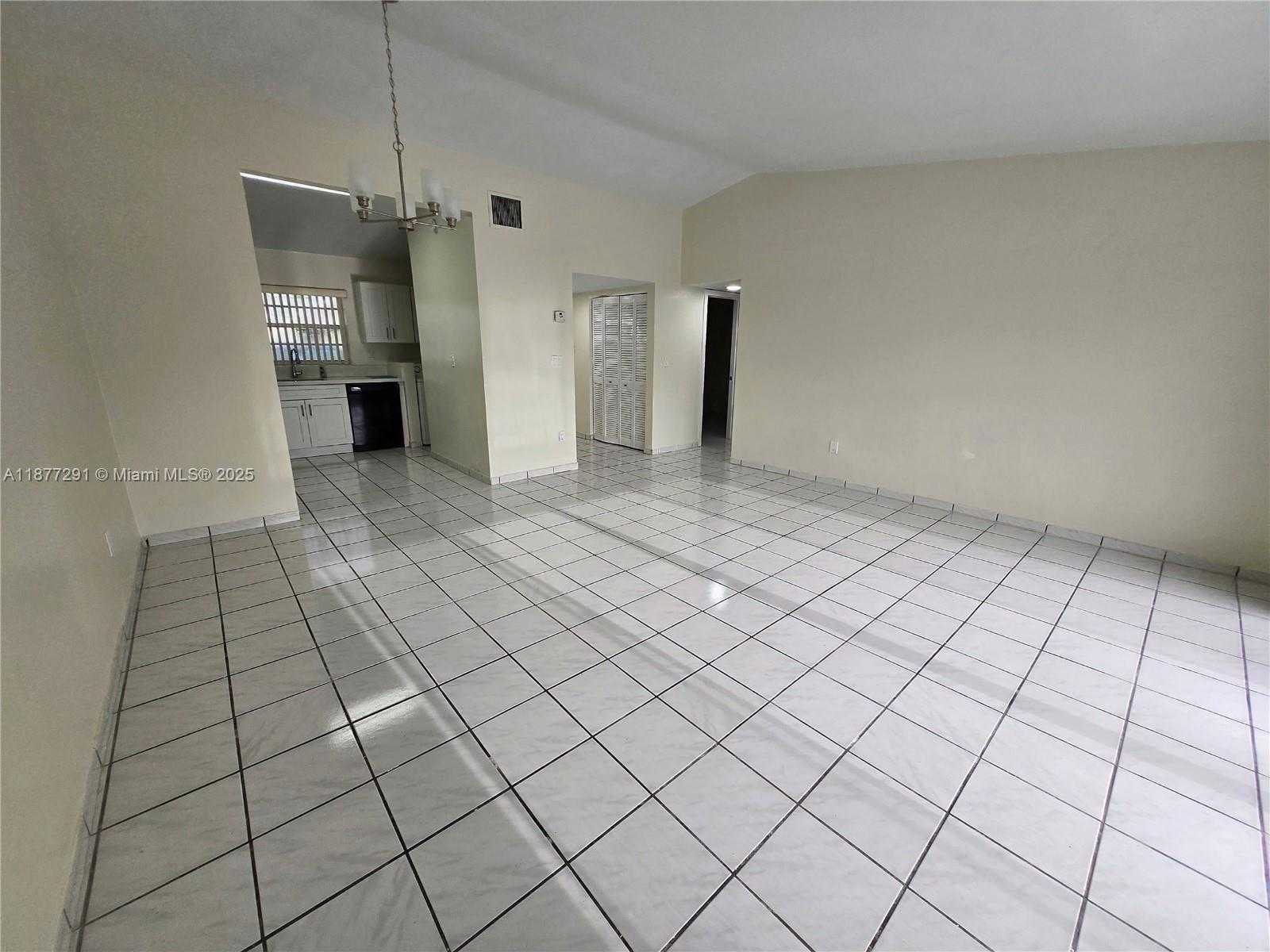 Small Image of 11936 SOUTH WEST 123RD AVE, Miami Number 9