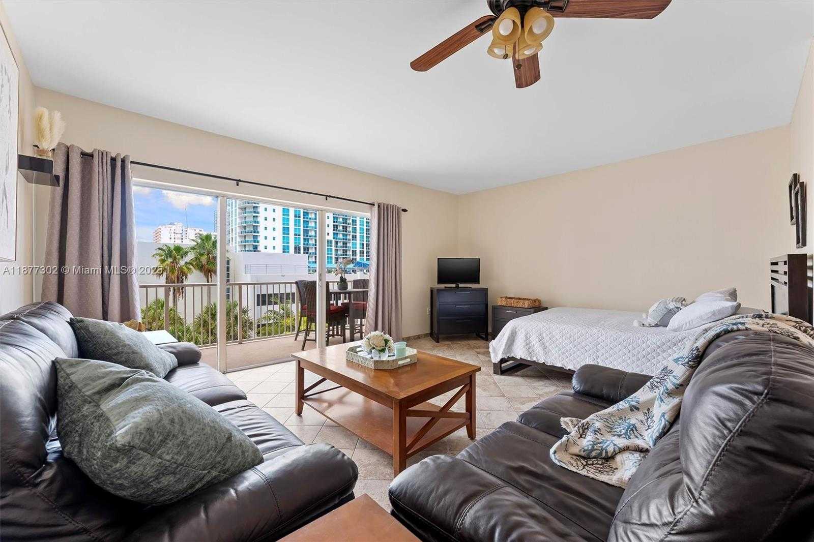 Small Image of 1965 SOUTH OCEAN DR #3L, Hallandale Beach Number 11