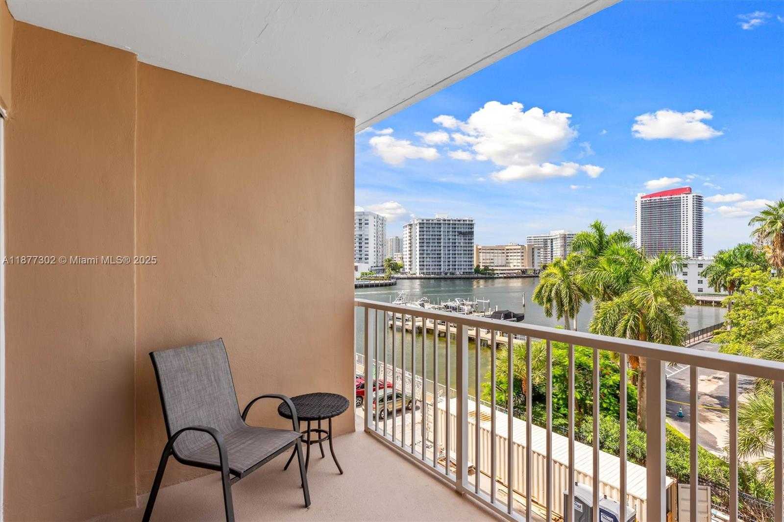 Small Image of 1965 SOUTH OCEAN DR #3L, Hallandale Beach Number 14