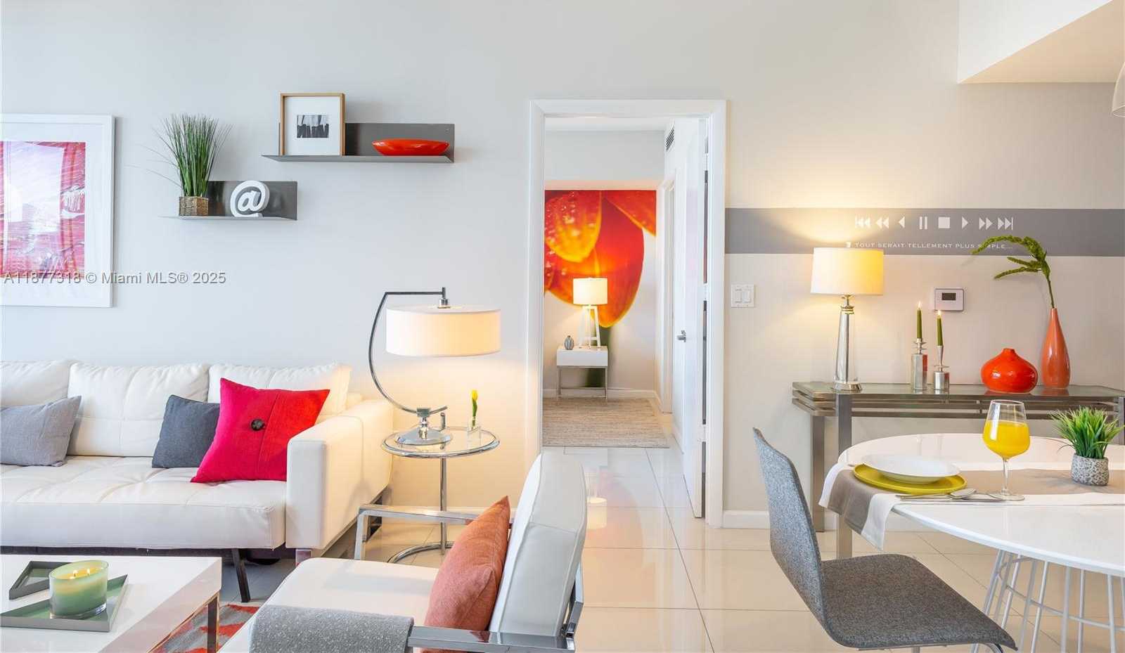 Small Image of 485 BRICKELL AVE #4101, Miami Number 11